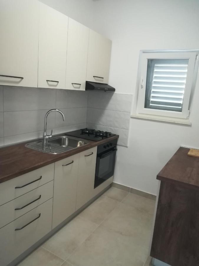 Apartments Vukas Lumbarda Extérieur photo